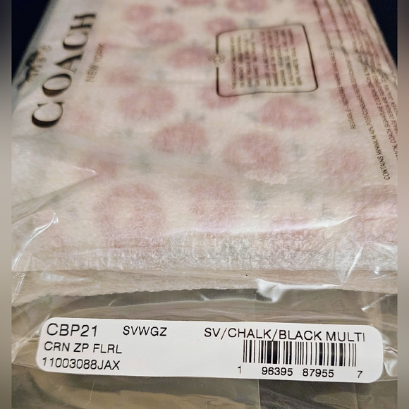 Coach Corner Zip Wristlet With Floral Print - Picture 8 of 8